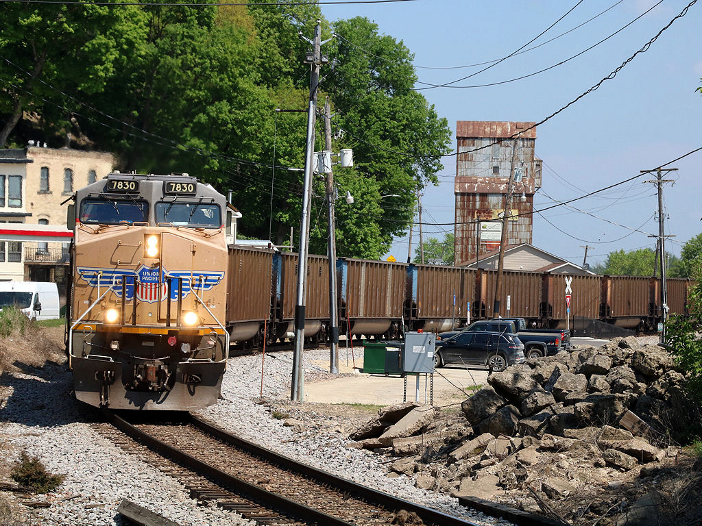 UP 7830